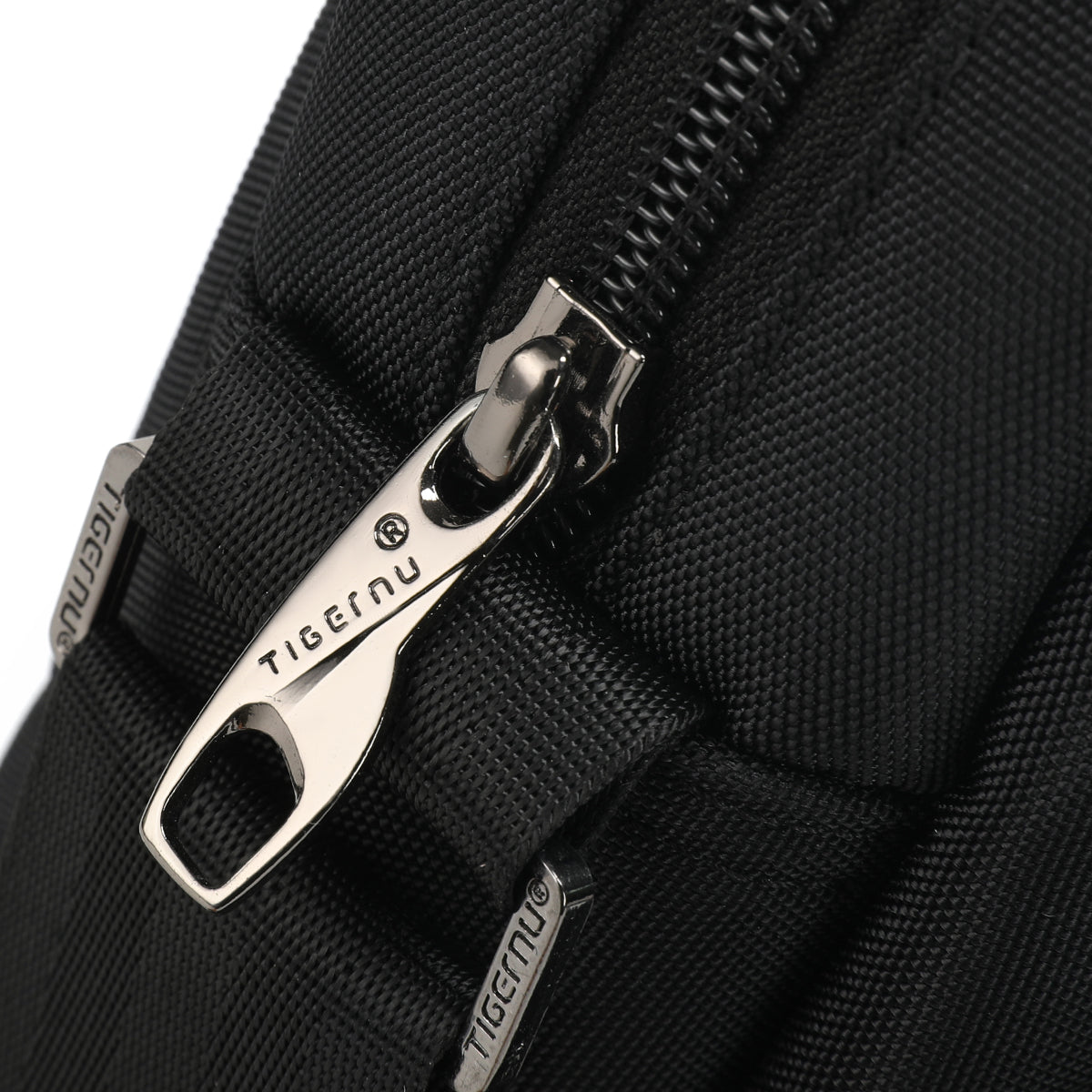 Tigernu T-S8330 Business Casual Shoulder Bag