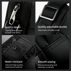 Detailed display of the messenger bag model T-S8135