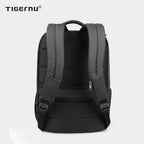 The back display of the black backpack model T-B3533