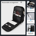 The capacity display of the black backpack model T-B3140