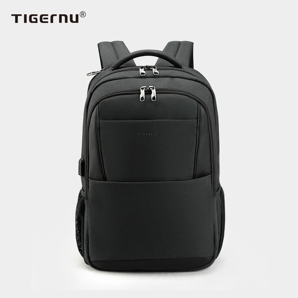 The front display of the black backpack model T-B3515