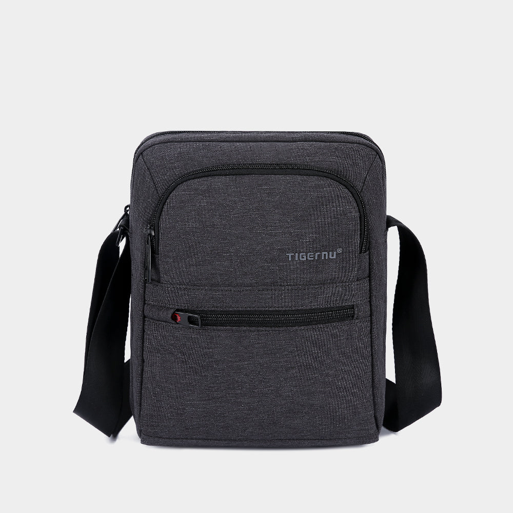 The front view of the black shoulder bag model T-L5105 no logo